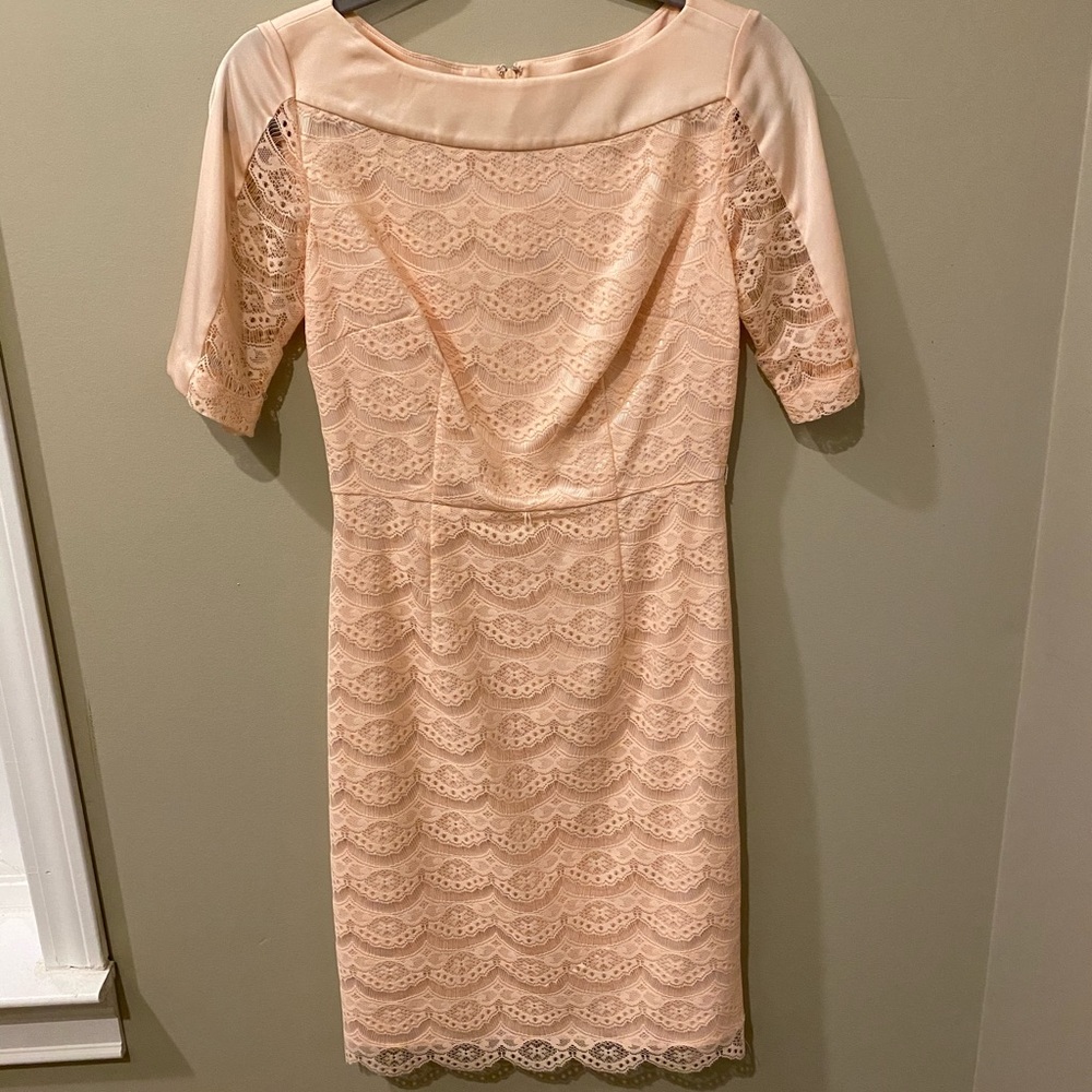 Classy dress!